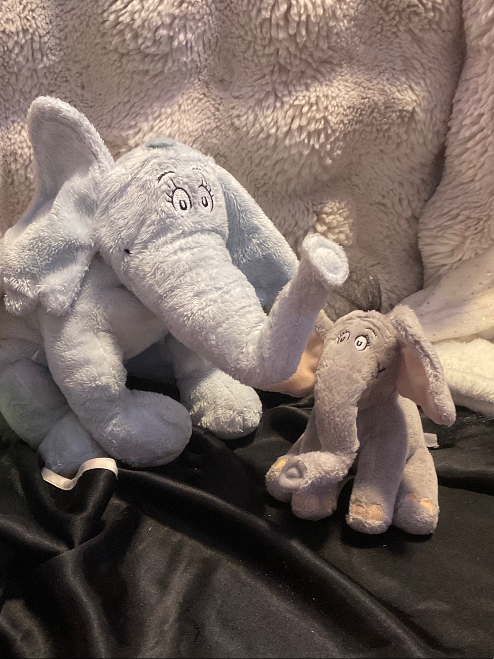 Kohl’s Horton Hears a Who One 10 inch and Dr Seuss 3 inch